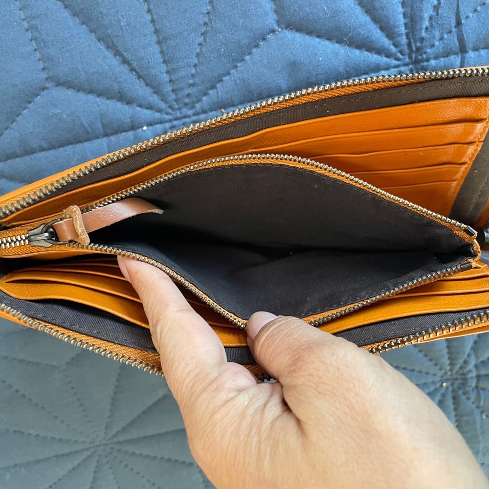 Bottega Veneta Intrecciato Weave Zip Around Leather Wallet Orange 203808 VH0G1 - Picture 8 of 13